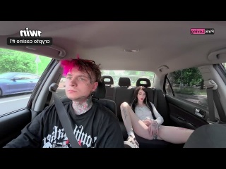 i dumped the shell in a taxi so as not to pay in foreign currency.